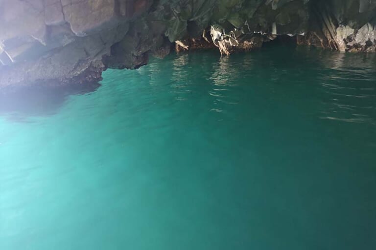 青の洞窟